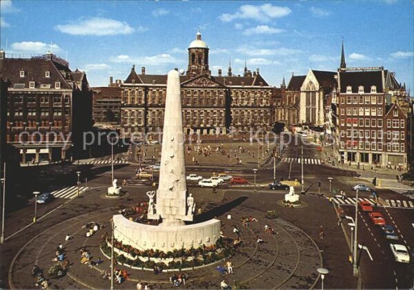 Amsterdam Niederlande Dom met Koninklijk Paleis en Nationaal