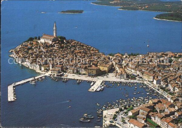 Rovinj Istrien Altstadt Hafen Fliegeraufnahme