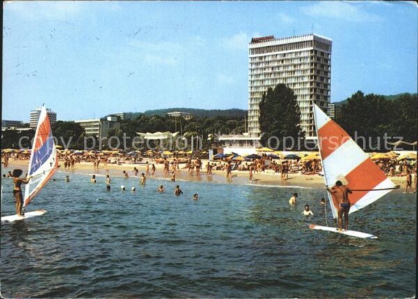 Slatni Pjasazi Hotel International Badestrand Windsurf