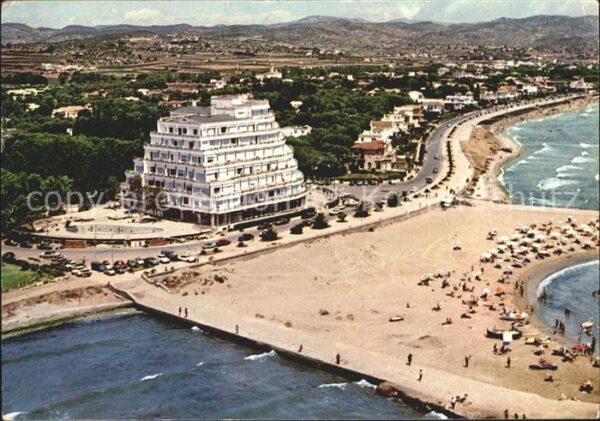 Sitges Hotel Terramar y playa vista aerea