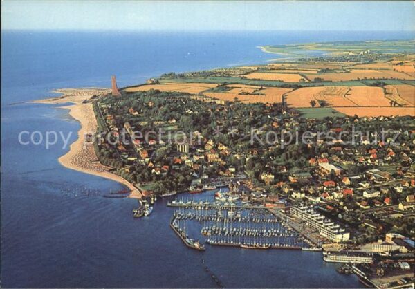 Laboe Hafen Marine Ehrenmal Fliegeraufnahme