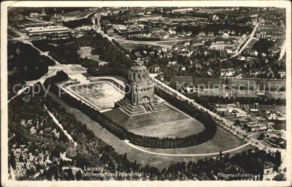 Leipzig Völkerschlachtdenkmal Fliegeraufnahme