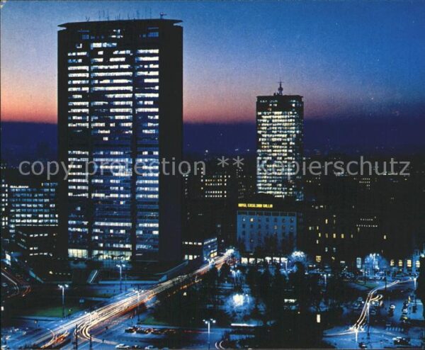 Milano Piazzale Duca d_Aosta Grattcielo Pirell