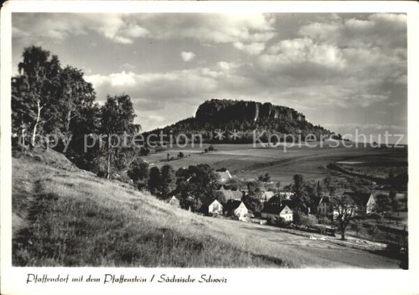 Pfaffendorf Koenigstein mit dem Pfaffenstein
