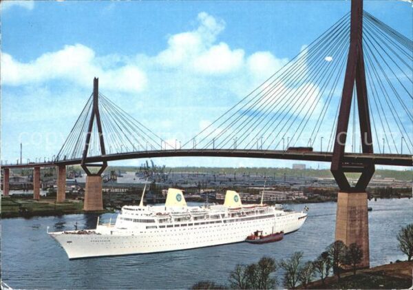 Faehre Ferry Bac Traghetto-- Hamburg Köhlbrandbrücke