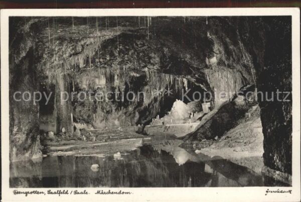 Hoehlen Caves Grottes Feengrotten Saalfeld Märchendom Gralsbu