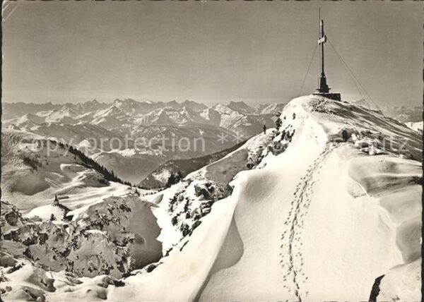 Rottach-Egern Wallbergbahn Gipfel mit Karwendel und Z