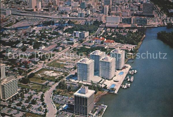 Miami Beach Skyline mit Ambassador Towers