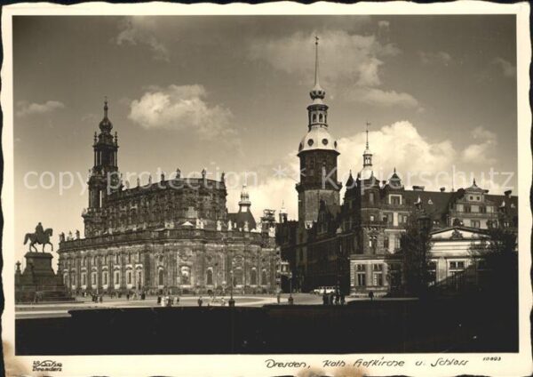 Dresden Hofkirche mit Schloss