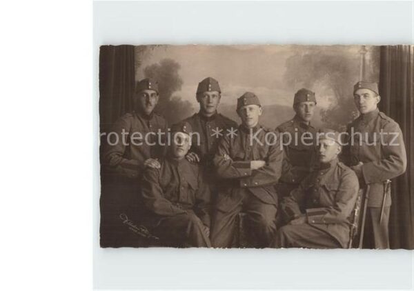 Militaria Schweiz Soldaten Gruppenfoto