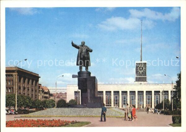 St Petersburg Leningrad Lenin Denkmal Bahnhof