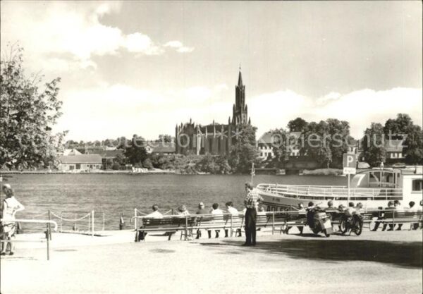 Malchow Bootsanlegestelle Kloster