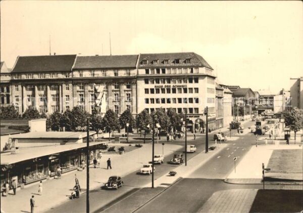 Berlin Friedrichstrasse Ecke Unter den Linden