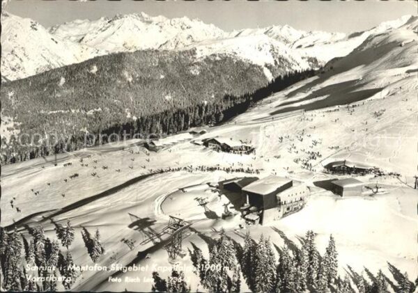 Schruns Vorarlberg Skigebiet Kapellalpe Alpenpanorama Flie