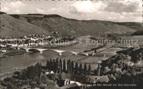 Zeltingen-Rachtig Mosel mit Gut Machern