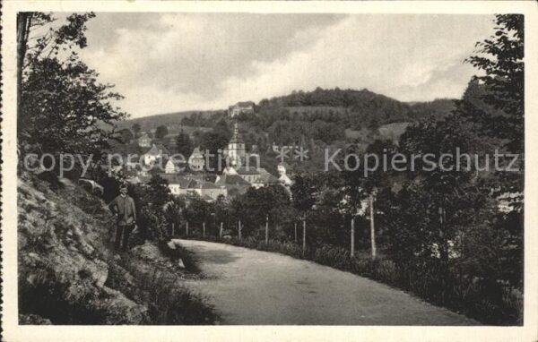 Bad Gottleuba-Berggiesshuebel mit Kirche und Sparkassenheim