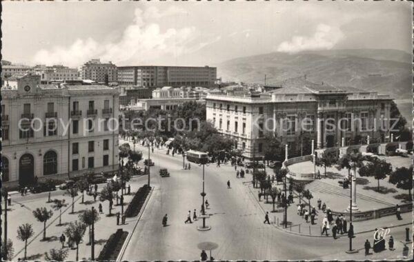 Constantine Algerien La Place de la Breche et le Palais de J