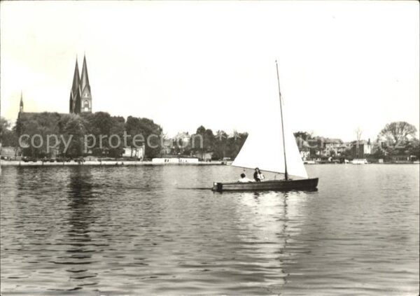 Neuruppin Ruppiner See Segeln Kirche
