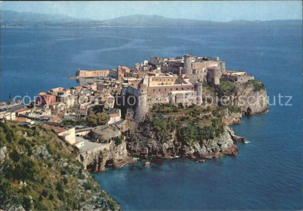 Gaeta Das Schloss der Anjou