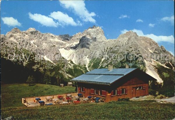 Sesto Sexten Suedtirol Rifugio Rudi Hütte Rotwandwiesen Dreisc