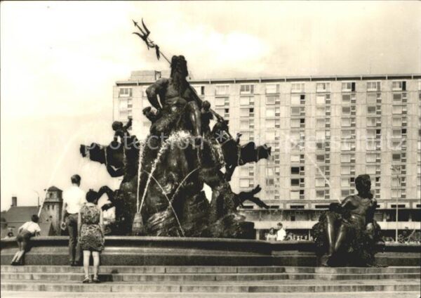 Berlin Neptunbrunnen