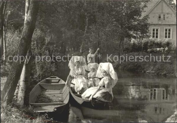Spreewald Frauen in Sorbischer Tracht