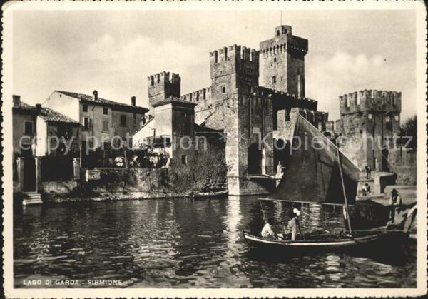 Sirmione Lago di Garda Partie Burg am See