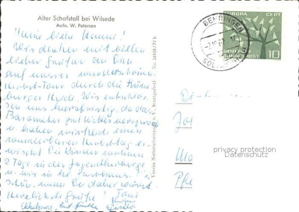 Wilsede Lueneburger Heide alter Schafstall mit Schafen – Bild 2
