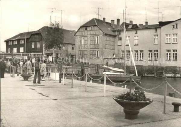 Malchow Anlegestelle der Weißen Flotte