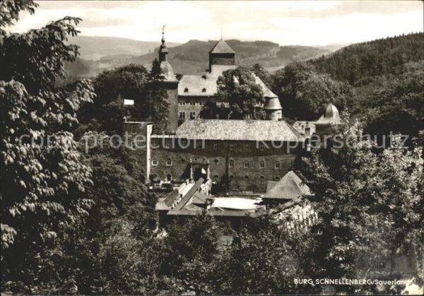 Attendorn Burg Schnellenberg
