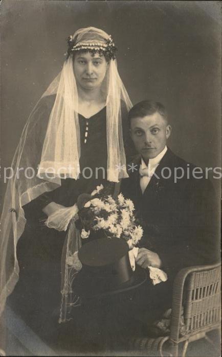 Hochzeit Braut und Bräutigam Zylinder