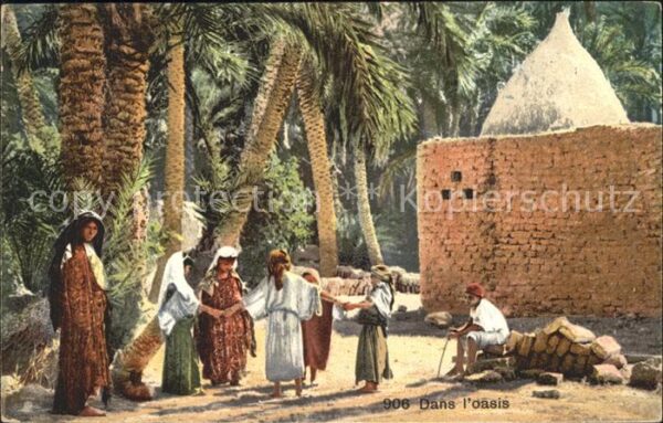 Typen Arabien Dans l'oasis Palmen