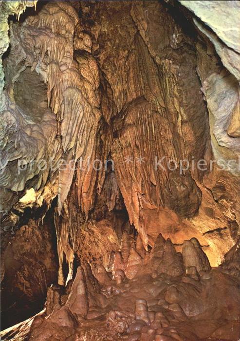 Hoehlen Caves Grottes Teufelshöhle Pottenstein Barbarossabart