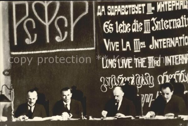 Politik Geschichte Präsidium Gründungskongress Moskau 1919