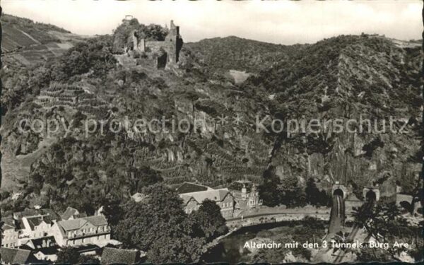 Altenahr mit Burg Are und den 3 Tunnels