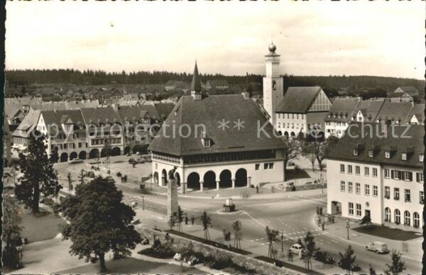 Freudenstadt Marktplatz mit Stadt und Rathaus
