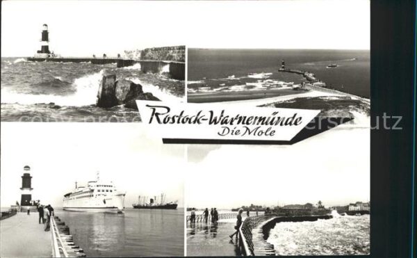 Rostock-Warnemuende Die Mole mit Leuchtturm und Dampfer