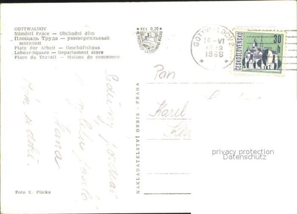 Gottwaldov Tschechien Platz der Arbeit Geschäftshaus – Bild 2