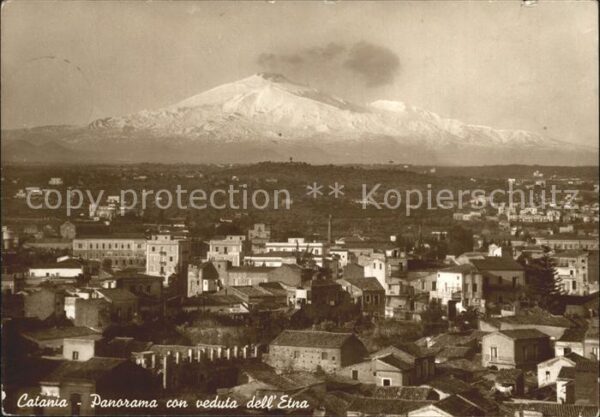Catania Panorama on veduta dell Etna