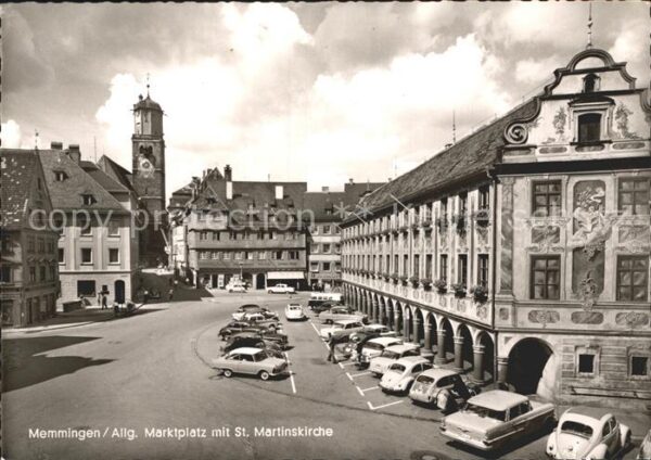 Memmingen Marktplatz mit St Martinskirche