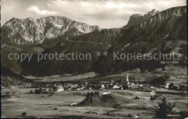 Pfronten mit Rossberg und Aggenstein