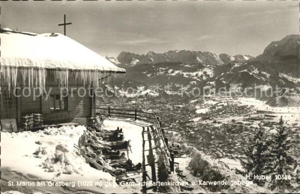 St Martin Grasberg mit Garmisch Partenkirchen und Karwende