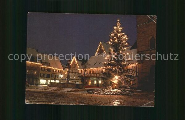 Oehringen Hohenlohe Weihnachtsstimmung Marktplatz Brunnen