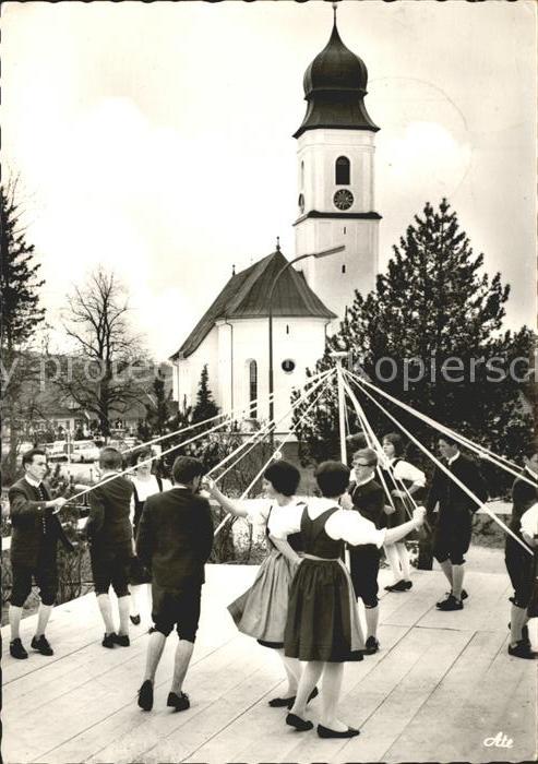Petersthal Allgaeu Gebirgstrachtenverein Tanz Kirche