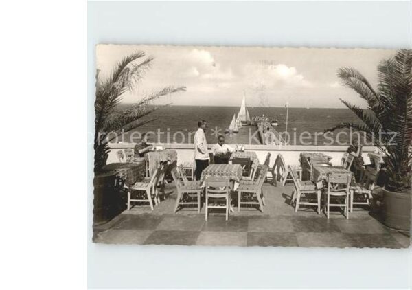 Timmendorfer Strand Strandhallenterrasse Restaurant