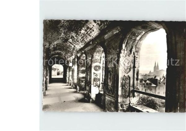 Trier Porta Nigra Wehrgang mit Blick zum Dom