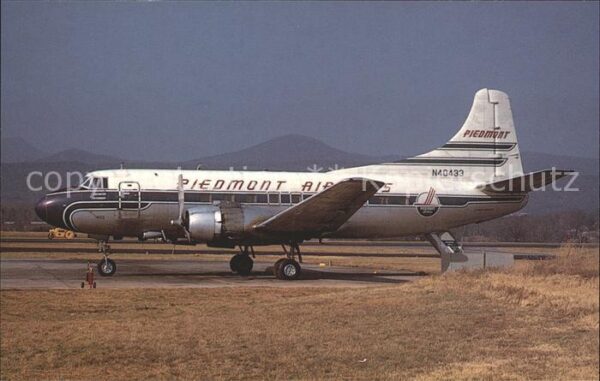 Flugzeuge Zivil Piedmont Airlines Martin 4-0-4 N40433 M