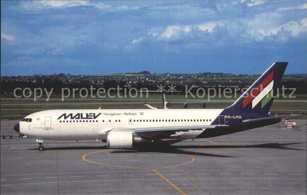 Flugzeuge Zivil Malev Hungarian Airlines Boeing 767-27G