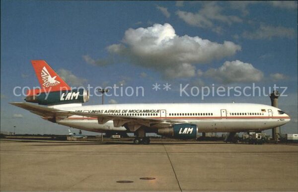 Flugzeuge Zivil LAM Linhas Aereas Mocambique McDonnell