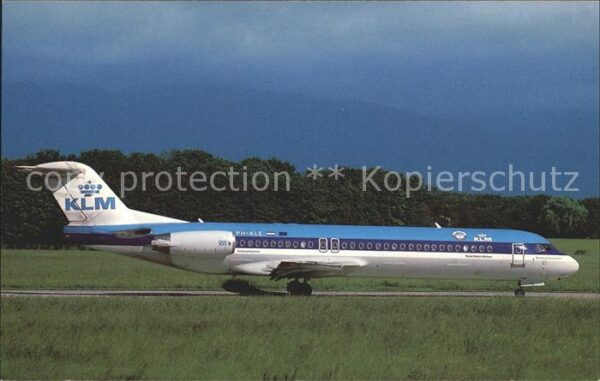 Flugzeuge Zivil KLM Royal Dutch Airlines Fokker 100 PH-